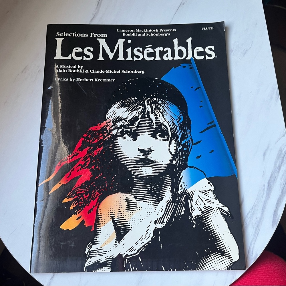 Les Misérables Selections Piano Vocal Sheet Music Songbook Boublil Schonberg